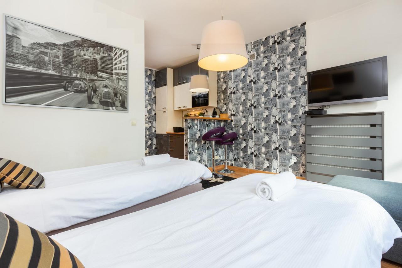 Apartment Warsaw Hoza By Noclegi Renters Buitenkant foto